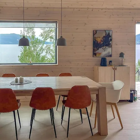 Cozy Home In Stangvik With House Sea View Stangvik